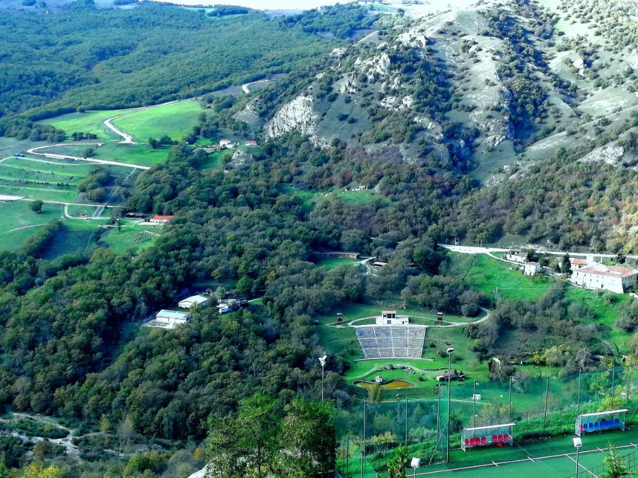 Hostel Basilicata Al Volo Brindisi di Montagna Zewnętrze zdjęcie